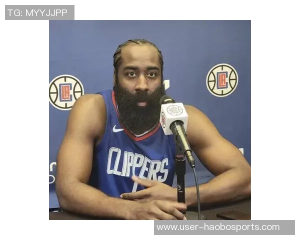 哈登称赞火箭重建成效显著KD与新星们展现出色表现