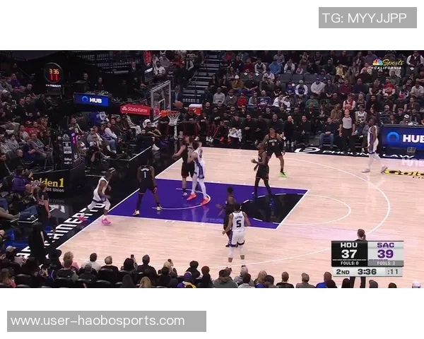 国王主帅称赞雷诺换防能力与考德威尔搭档提升球队表现