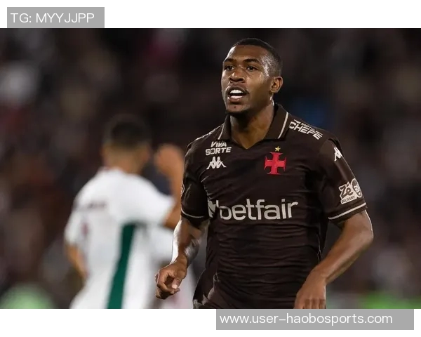 巴西19岁边锋拉扬抵达英格兰明日将进行伯恩茅斯体检